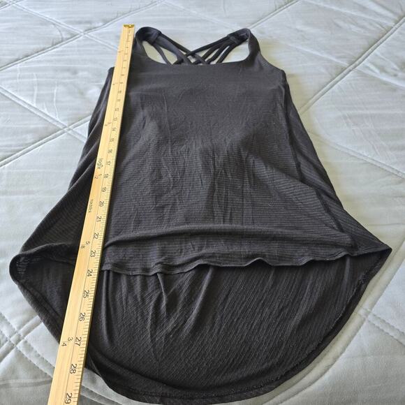 Lululemon Wild Tank Top 4 Black Heathered Gray Strappy Open Back Built-In Bra - Picture 6 of 7